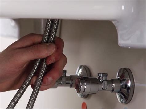 Comment Installer Un Robinet Lavabo Tuto Grohe