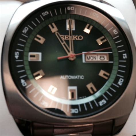 Sold Fs Snkm97 Seiko Retro Green Watchcharts