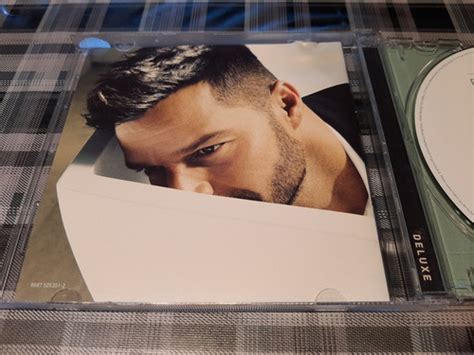 Ricky Martin A Quien Quiera Escuchar Deluxe Edi Cd Pro Mercadolibre