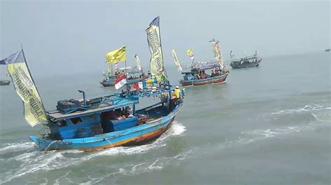 Pesta Laut Pasir Putih Cilamaya Kulon Karawang Youtube