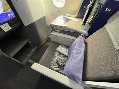 ANA Boeing 787 Business Class Review Manila (MNL) To San Francisco (SFO ...