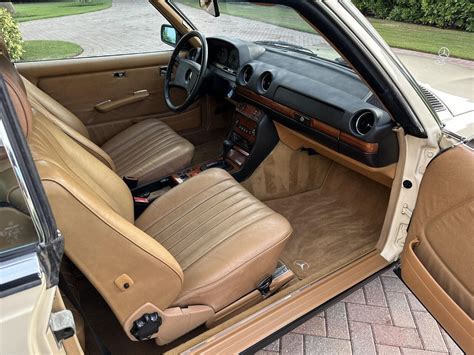 W123 Interior Barn Finds