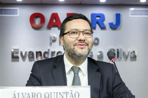 Comissão de Direitos Humanos da OAB RJ tem renúncia coletiva após