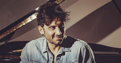 News Radioitalia Fabrizio Moro Spero Che Sanremo Segni Una Linea