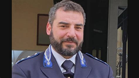 Evasione A Badu E Carros Sostituito Il Comandante Della Polizia