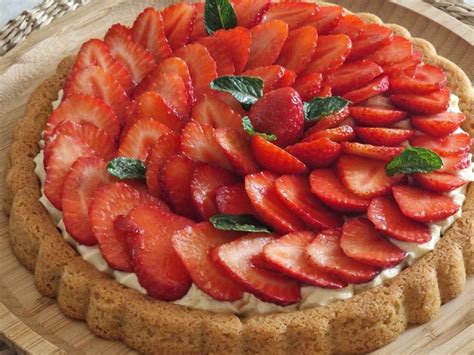 Recettes De Tarte Aux Fraises De Tatagateaufr