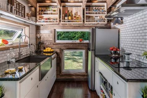 27 Clever Tiny House Kitchen Ideas (Photos)