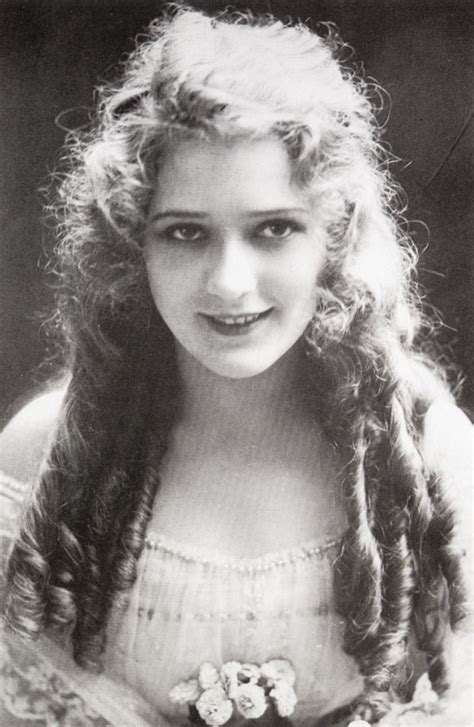 Ringlet Hairstyles Some History And Their Continuing Popularity Hubpages