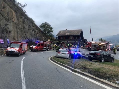 Martinach Combe Verkehrsunfall Fordert Ein Todesopfer Und Eine