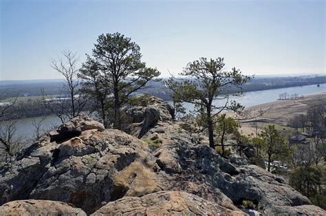 Dardanelle Mountain - Arkansas | peakery