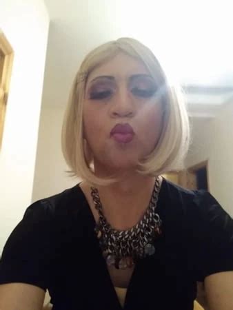 Irish Shemale Porn Videos With Trannies From Ireland XHamster
