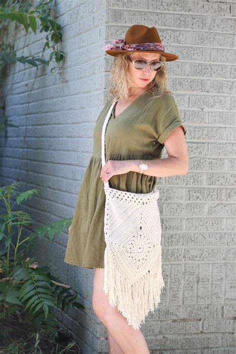 Urban Nomad Boho Bag Crochet Pattern Makeanddocrew