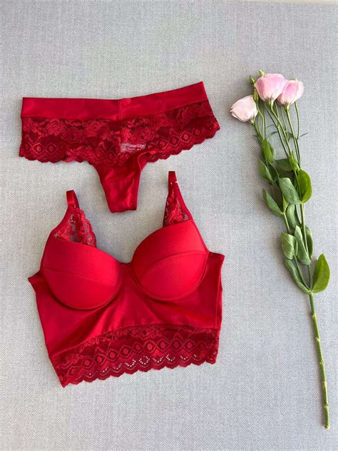 Conjunto De Lingerie Cropped Maiara Vermelho Dolce Pecado