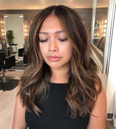 60 Looks With Caramel Highlights On Brown Hair For 2023 Artofit