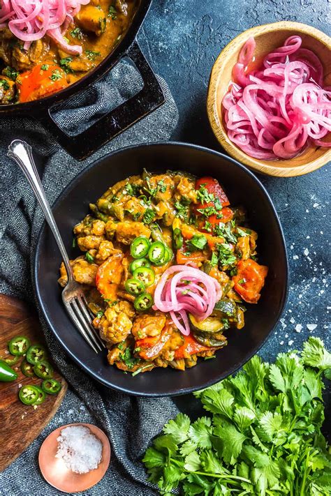 Curry In A Hurry 🍛 [How To Guide + Recipe] - Cast Iron Keto