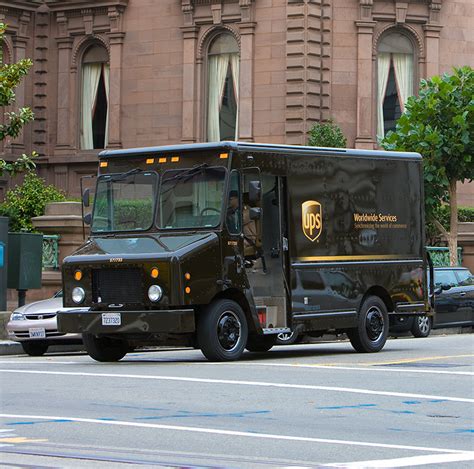 UPS updates policy for deaf and hard of hearing delivery drivers