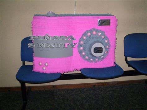 PIÑATAS NATTY: PIÑATA DE CAMARA LUMIX