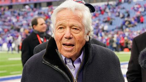 Robert Kraft Sent This Strong Message To Patriots Fans After Elimination