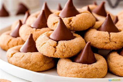 Peanut Butter Blossoms Recipe With Hershey Kiss