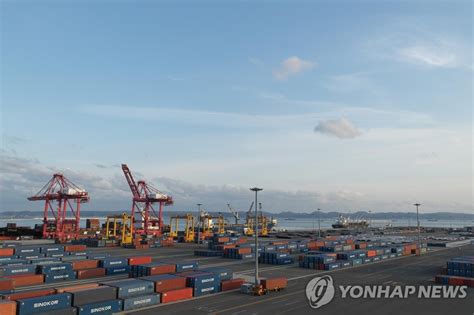 S Korea S Nov Trade Terms Plunge At Fastest Clip In More Than 7 Years