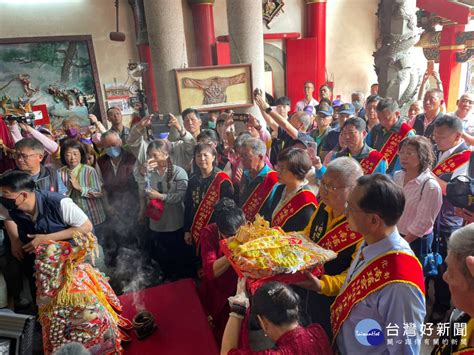 彰化南瑤宮笨港進香「換龍袍」禮 神聖溫馨 理財周刊