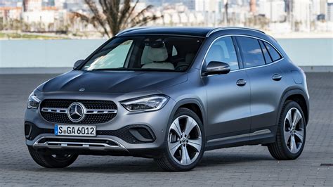 2020 Mercedes Benz Gla Class Wallpapers And Hd Images Car Pixel