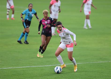 Fernanda Vásconez y su lucha por la igualdad en el fútbol