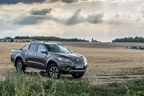 Test Renault Alaskan dCi 190 AT 2018 Fešný pracant VIDEO roadblog cz