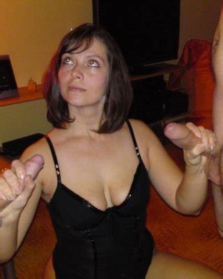 Secret Candid Images Of Real Life Mature Moms Porn Pictures XXX Photos