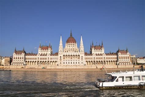 Budapest Parliament Tour Including Hotel Pick-Up: Triphobo