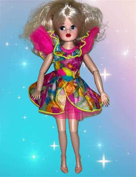 1992 Hasbro Sindy Party Lights Colourful Dress