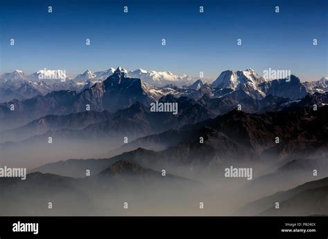 Tips Everest Mountain View