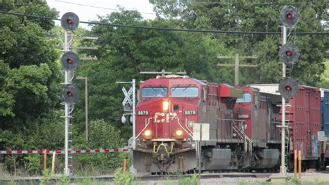 A Busy Afternoon On The Rails Duplainville Wi Railfanning