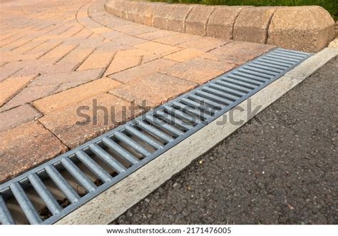 486 Drainage On A Driveway Stock Photos, Images & Photography ...