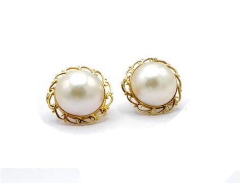 14k Yellow Gold Mabe Pearl Earrings 17mm Weight 10g Earrings