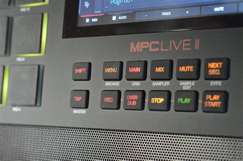 Test AKAI MPC Live II Music Production System V2 8 1 AMAZONA De