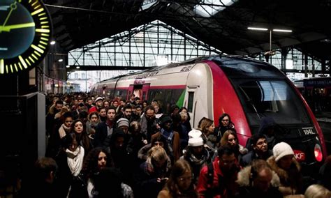 França Se Prepara Para Nova Jornada De Mobilização Contra Reforma Da Previdência Época