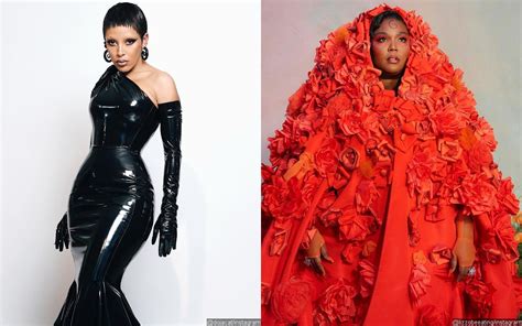 Grammys 2023 Doja Cat Stuns In Latex Dress Lizzo Goes Bold With