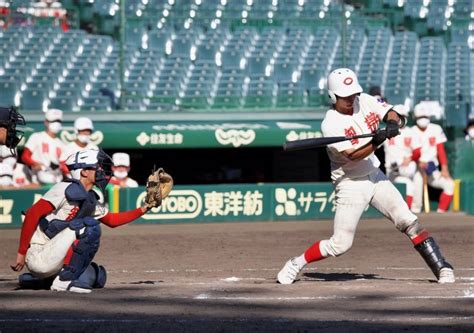 【写真】雨続きの甲子園決勝「智弁対決」 母体の辯天宗は「水の神様」だった｜newsポストセブン