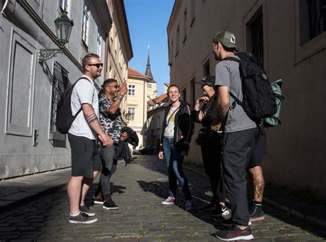 Praga Citt Vecchia Orologio Astronomico E Tour Della Metropolitana