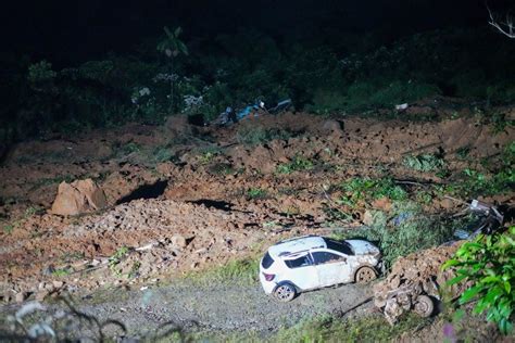 Habla Una De Las Sobrevivientes Del Derrumbe En Chocó