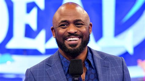 Wayne Brady Comes Out As Pansexual As Lets Make A Deal Host Reveals