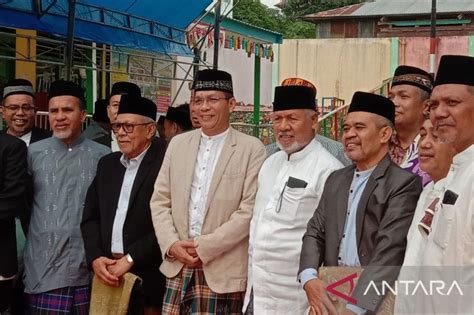 Masyarakat Padati Um Kendari Laksanakan Shalat Idul Adha H