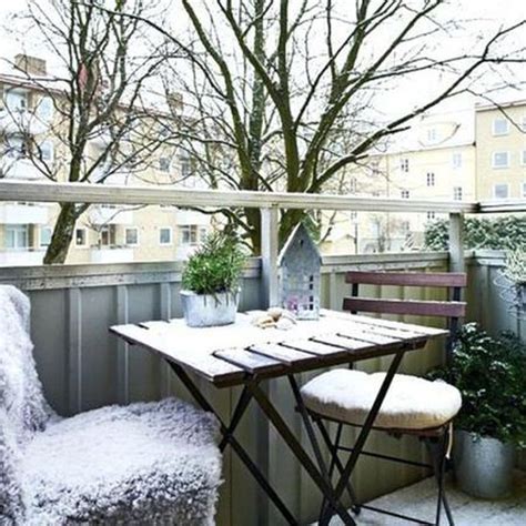 33 Stunning Apartment Balcony Decor Ideas For This Winter - MAGZHOUSE