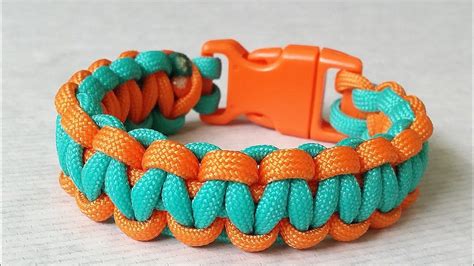 How To Make Cobra Weave Solomon Bartwo Color Paracord Bracelet