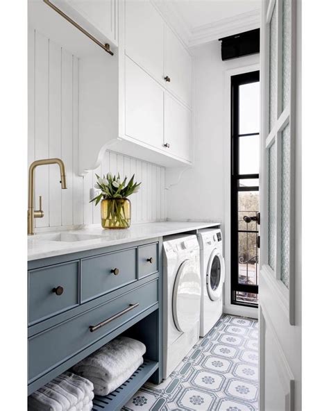 Ideas for Creating an Attractive and Stylish Laundry Area | Interior Design