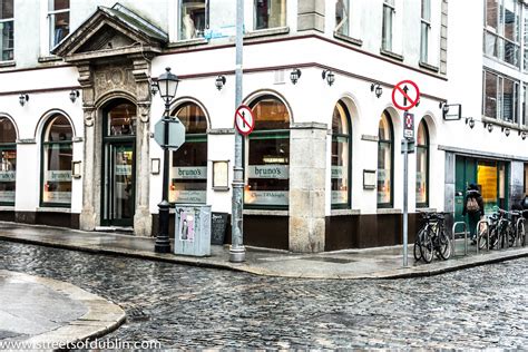 Bruno S Restaurant In Temple Bar In Dublin On A Wet Friday Flickr