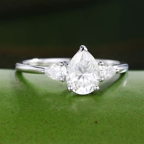 White Gold Three Stone Pear Shaped Moissanite Engagement Ring For Woman Gardensring