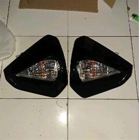 Jual Lampu Sen Bumper Ring Cover Innova Reborn Tahun 2016 2017 2018