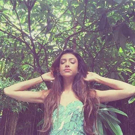 Alanna Panday Hot Pictures 09 110785 Kollywood Zone